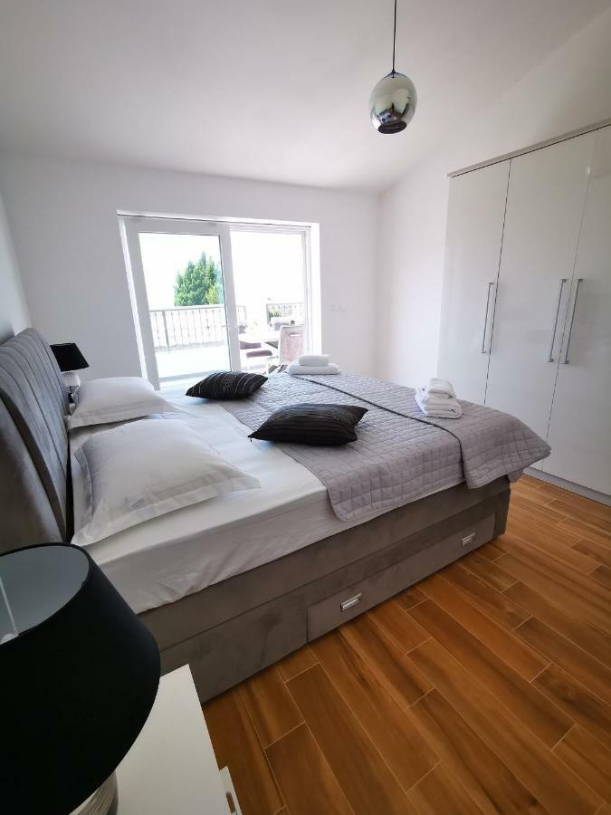 New Apartments 9 Minutes From Split Airport Kaštela Buitenkant foto