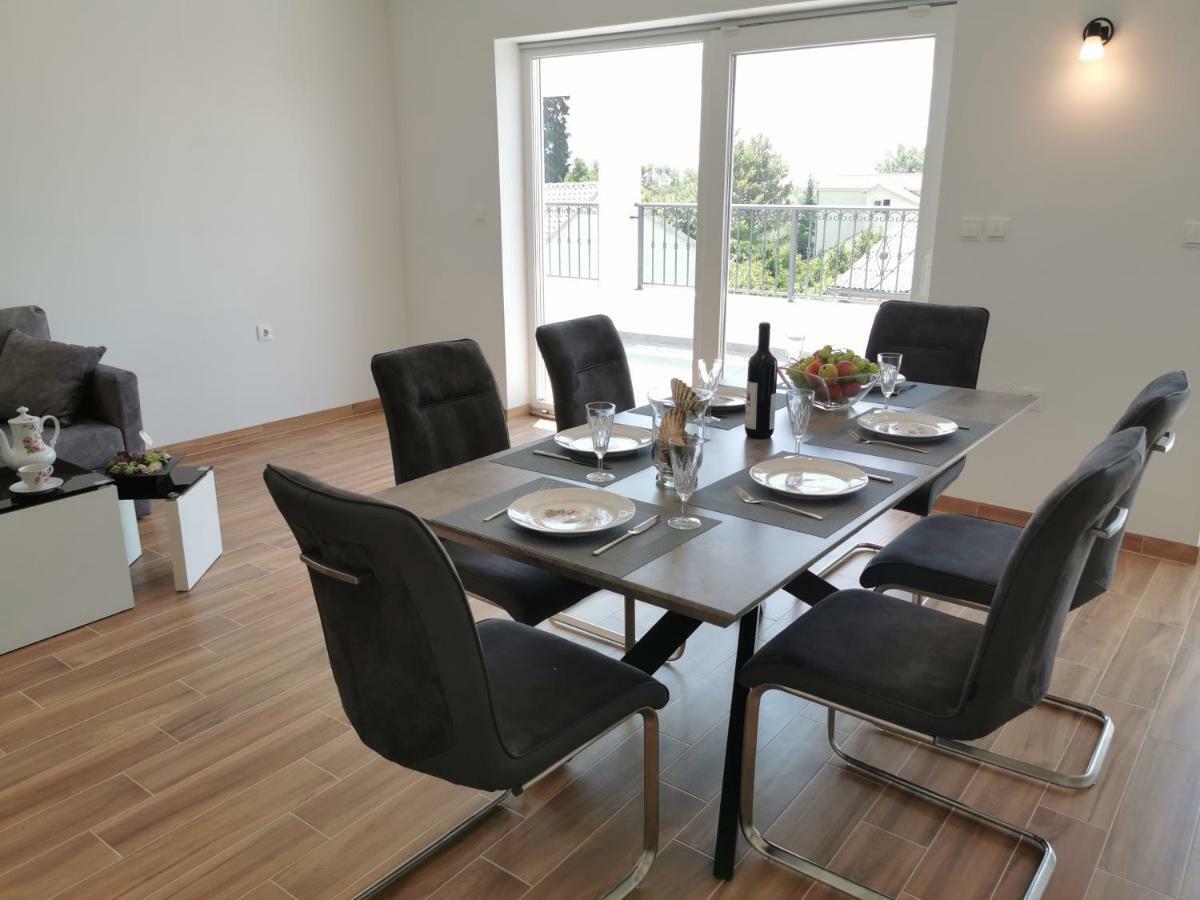 New Apartments 9 Minutes From Split Airport Kaštela Buitenkant foto